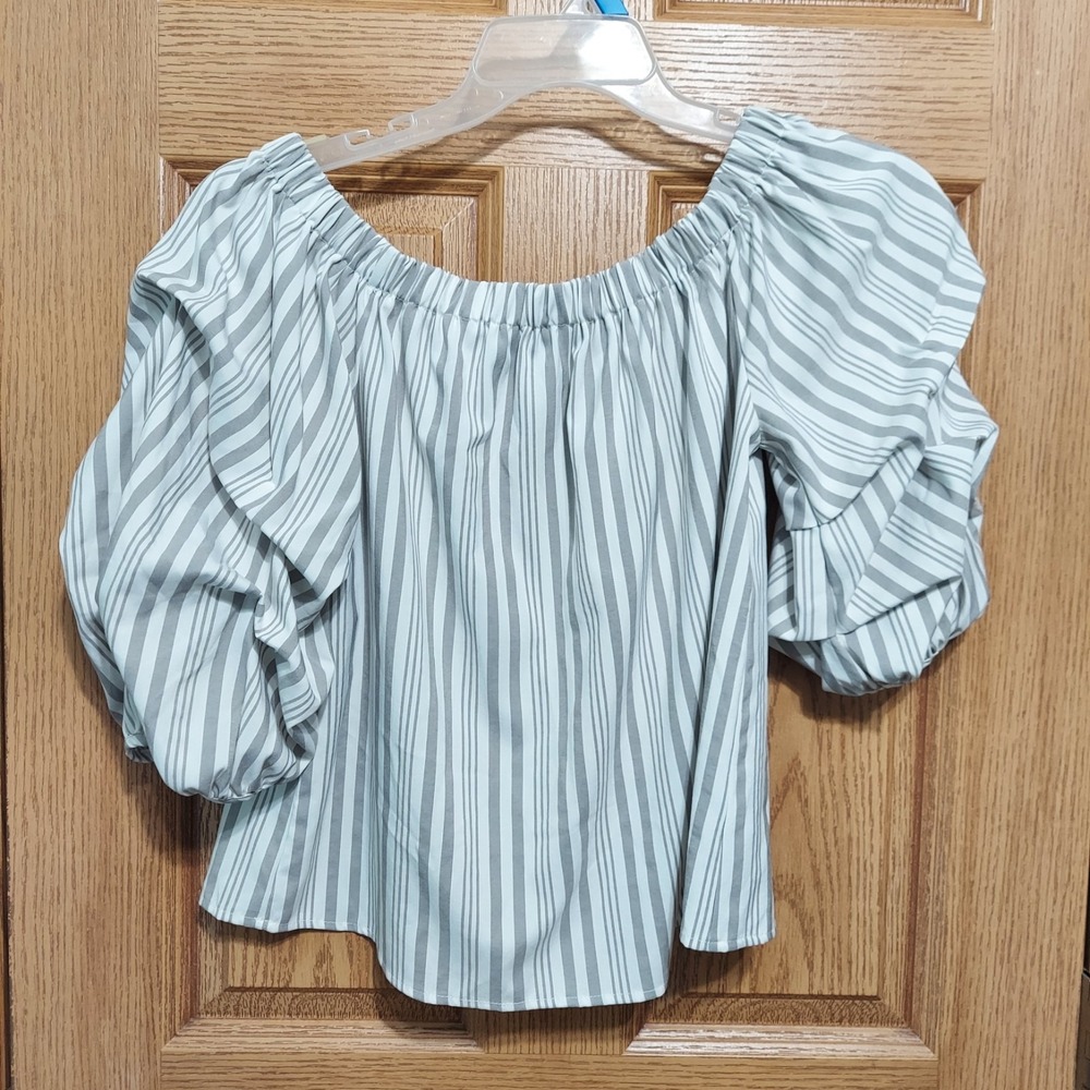 She + Sky Women's SMALL Black & White Striped Top Blouse Boho Peasant Shoulder - Picture 1 of 7